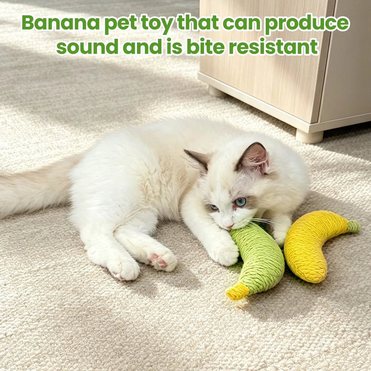 Sisal Fruit Interactive Cat Chewing Toy - 40G, Portable Banana Design, Textured for Biting and Scratching, Ideal for Indoor Play (Yellow/Green)